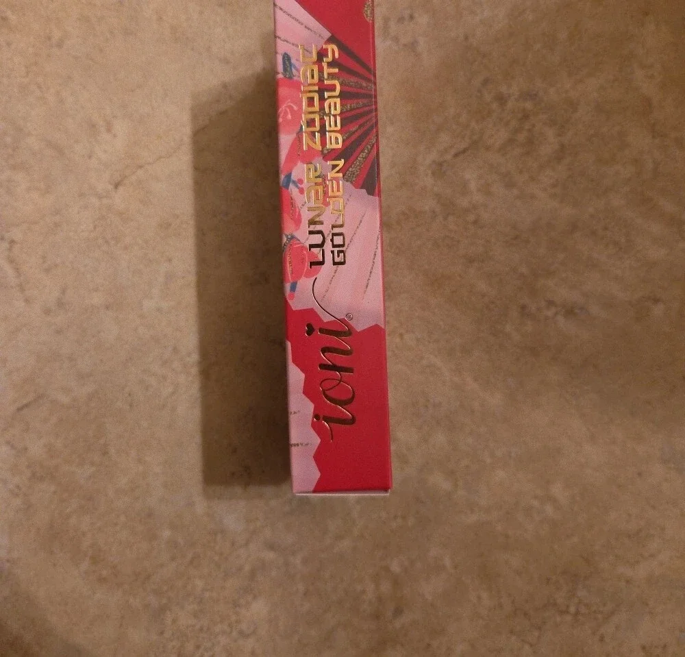 Ioni Mood Lip Balm in Pink - Color-Changing Hydrating Balm